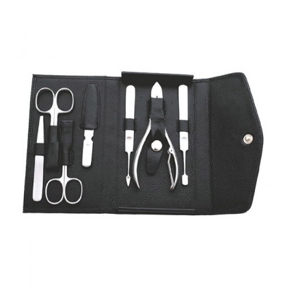 MANICURE KITS